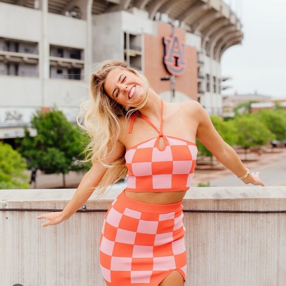 Pink/Orange Checkered Set - Picture 2 of 3